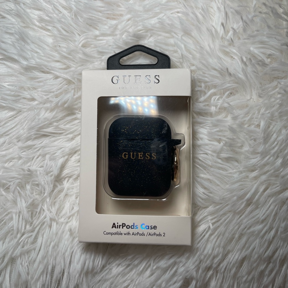 GUESS AIRPODS CASE BRAND NEW